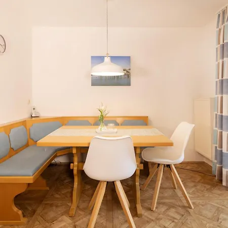 דירה Egger טטנאנג